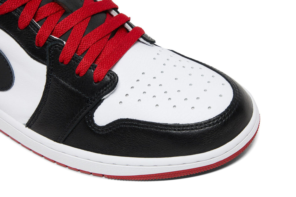 Jordan 1 Retro Low OG Black Toe 2023 (CZ0790-106)