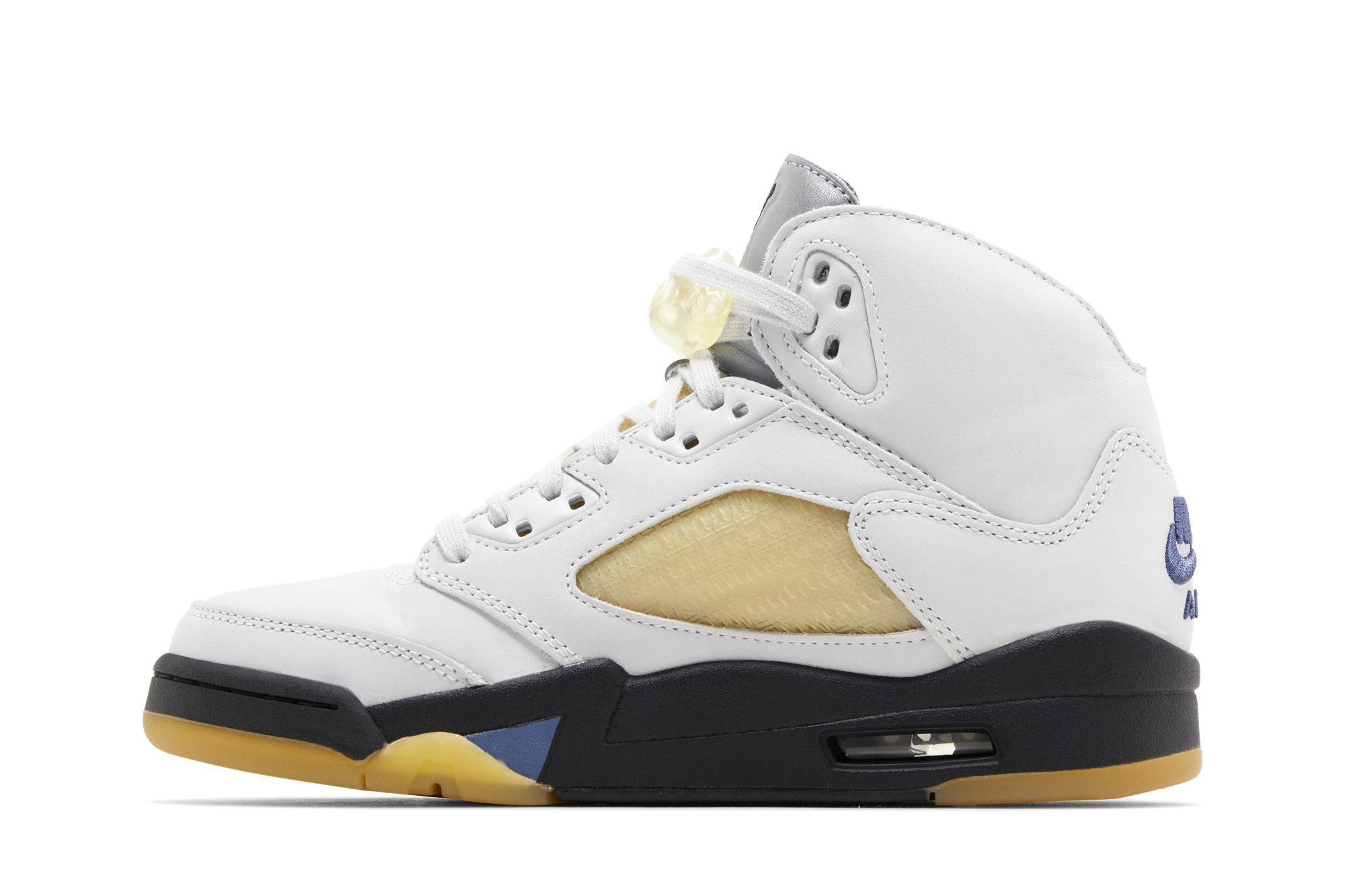 Women's Air Jordan 5 Retro A Ma Maniére Dawn FZ5758-004 Sneakers