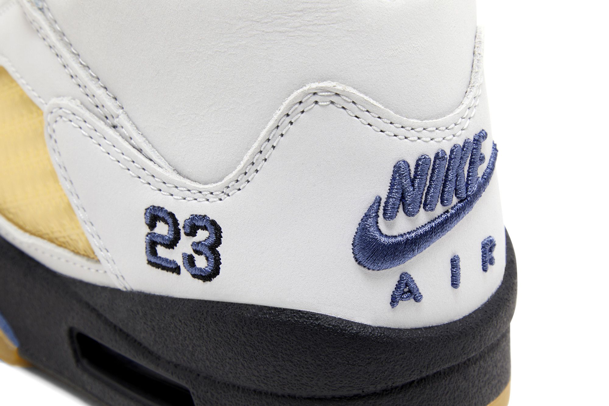 Women's Air Jordan 5 Retro A Ma Maniére Dawn FZ5758-004 Sneakers