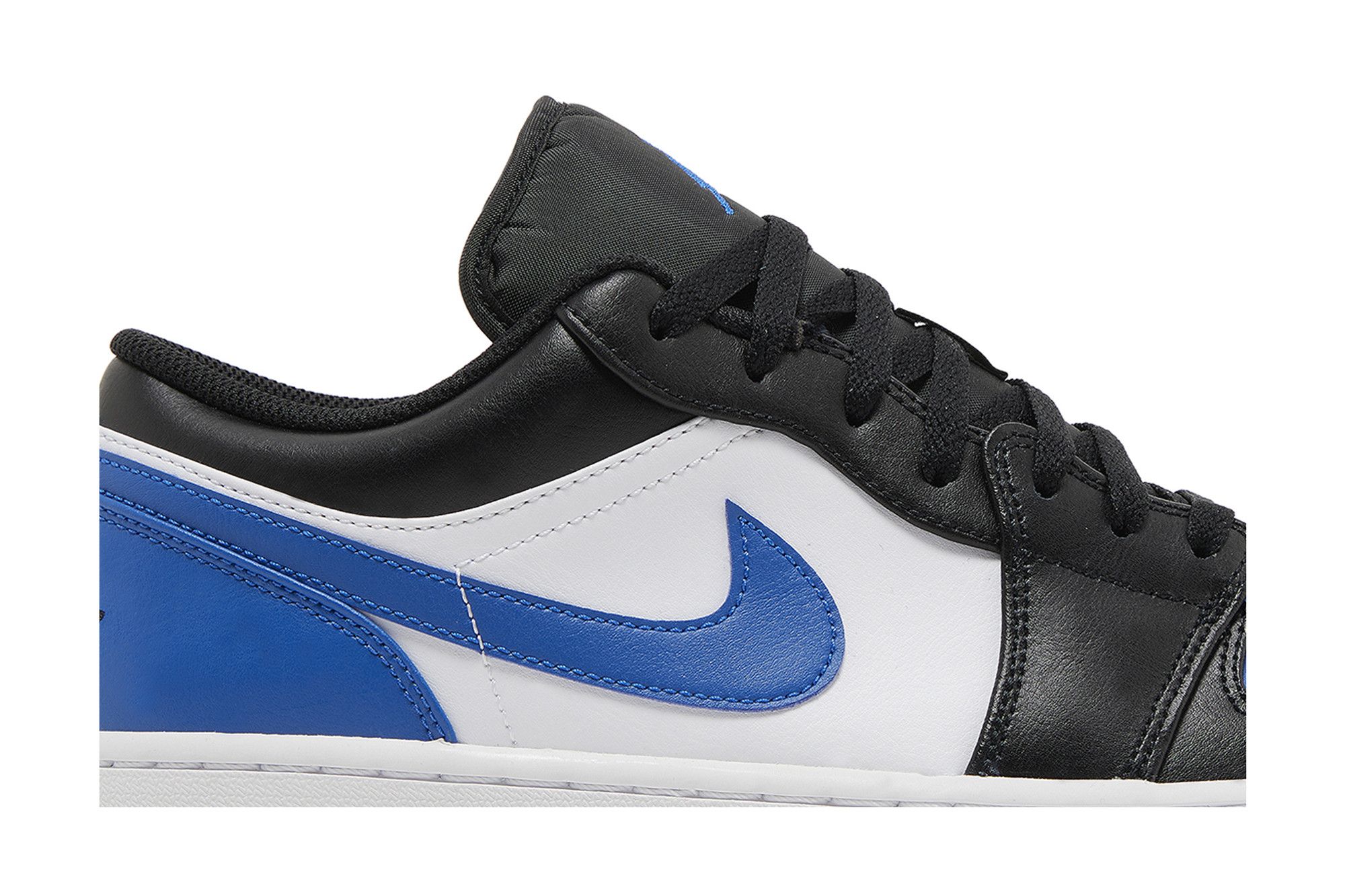 Jordan 1 Low Alternate Royal Toe Sneakers 553558-140 White/Black/Royal Blue
