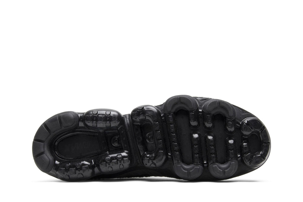 Nike Air VaporMax Triple Black Sneakers – 899473-003
