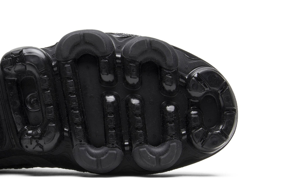 Nike Air VaporMax Triple Black Sneakers – 899473-003