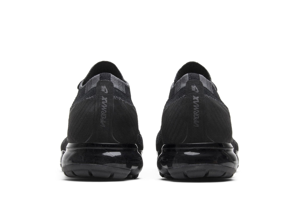 Nike Air VaporMax Triple Black Sneakers – 899473-003
