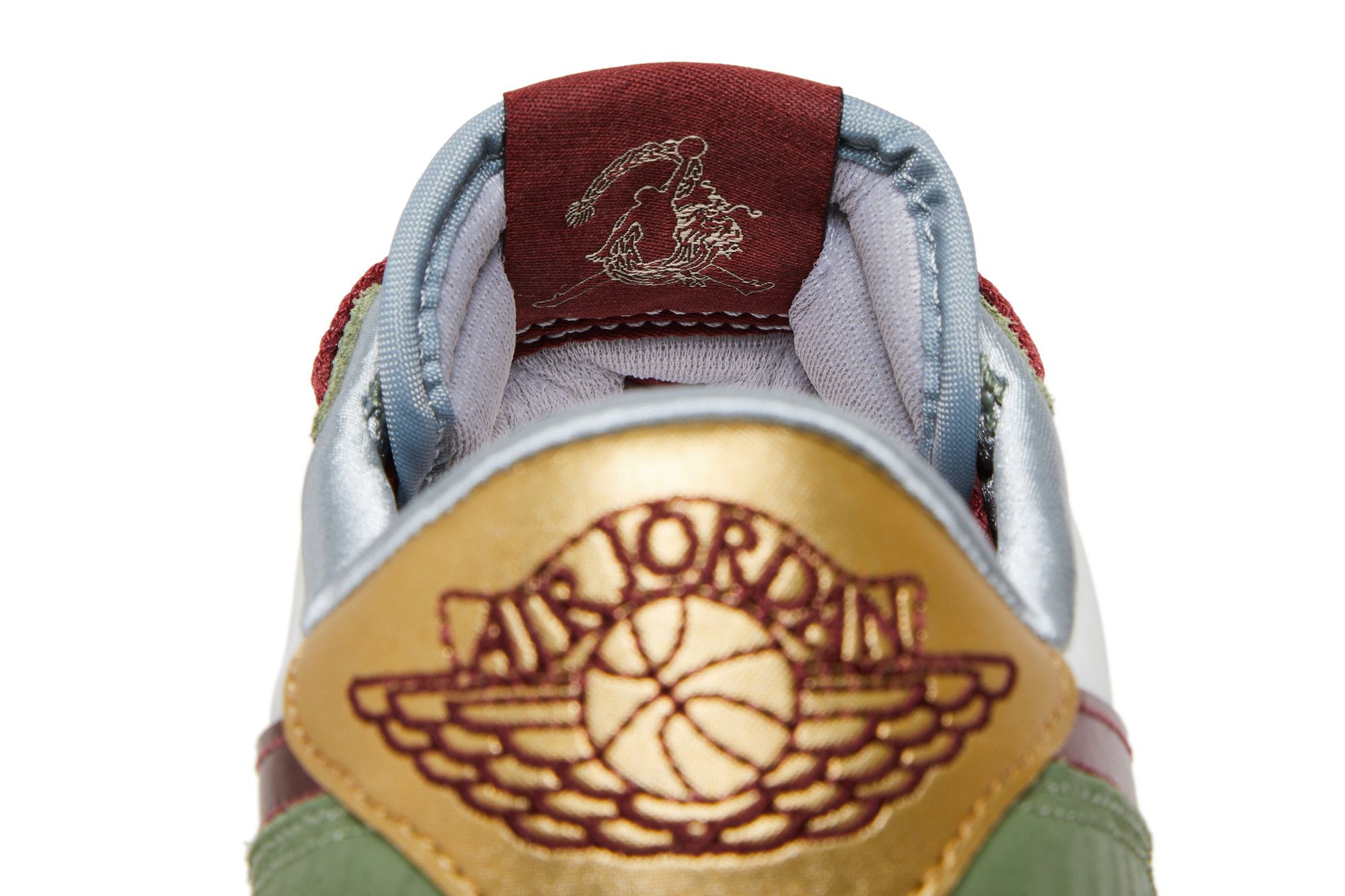 Air Jordan 1 Retro Low OG Year of the Dragon FN3727-100