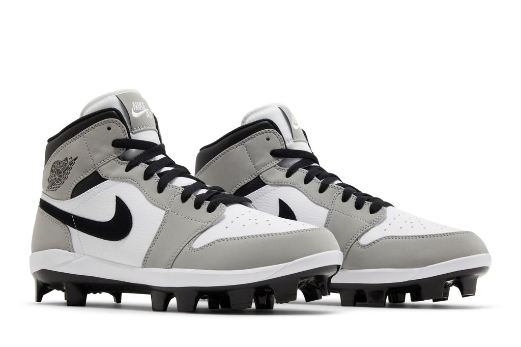 Jordan 1 Retro MCS Light Smoke Grey AV5354-012