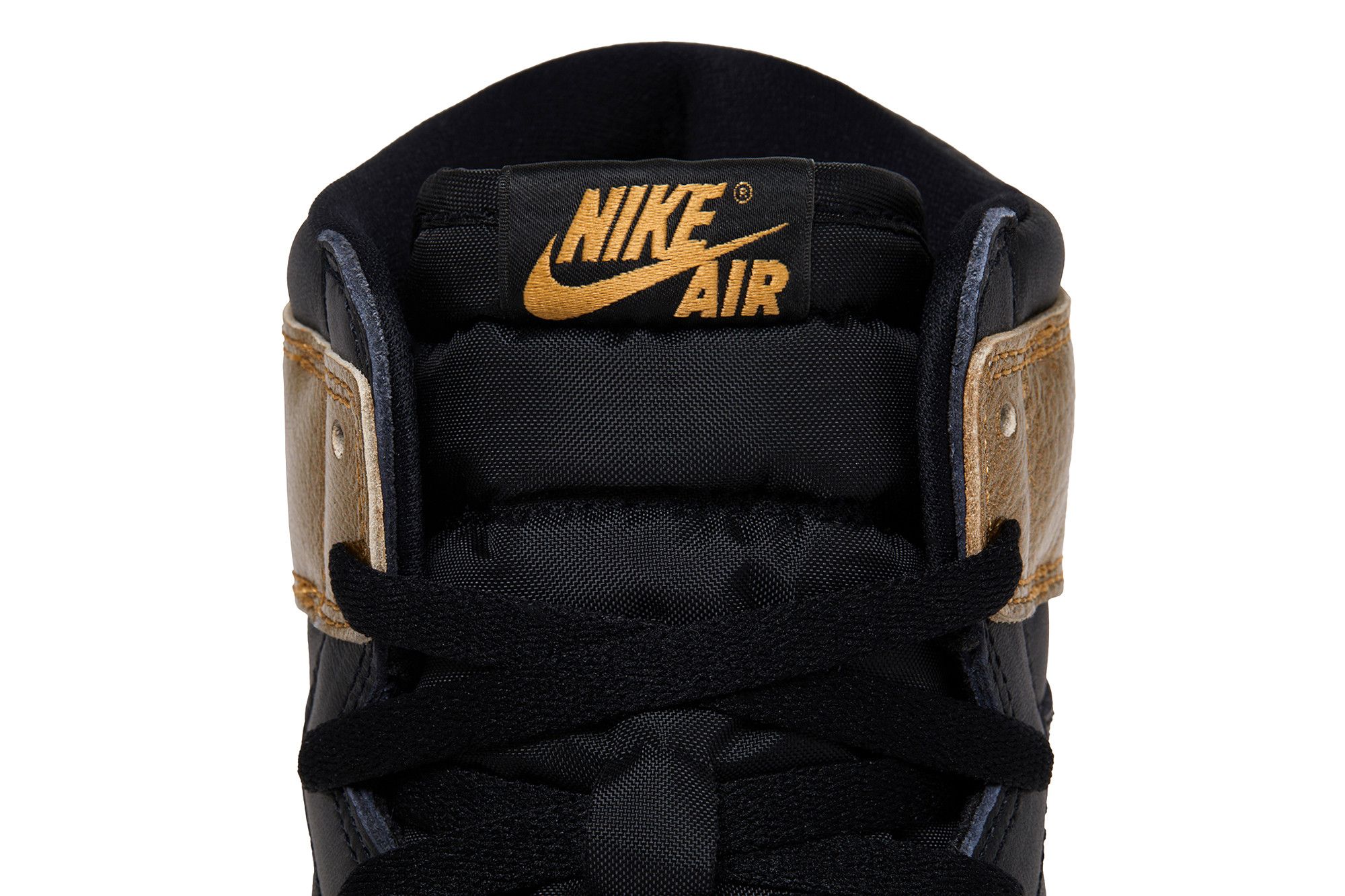 Air Jordan 1 Retro High OG Black Metallic Gold DZ5485-071