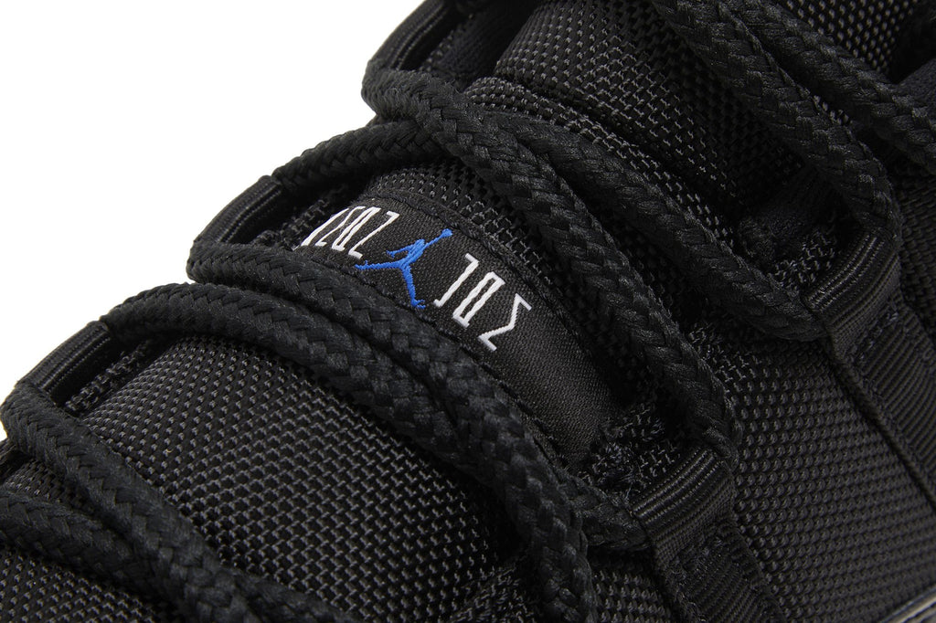 Air Jordan 11 Retro Low Space Jam FV5104-004