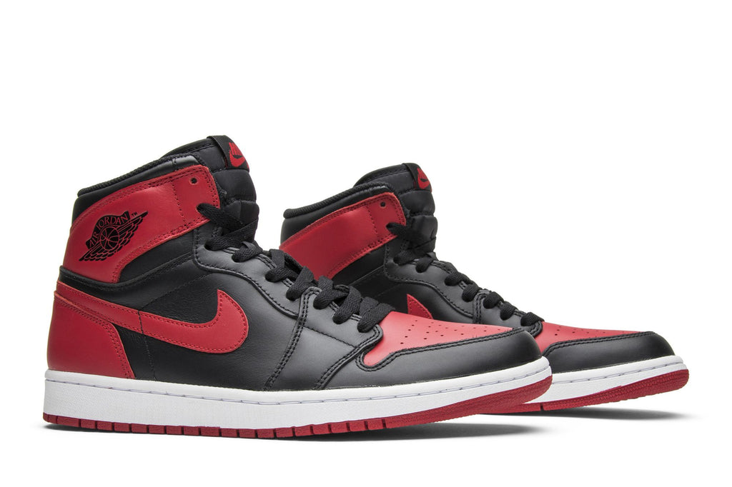 Air Jordan 1 Retro High OG "Bred" (2013) - 555088-023 - Nike Air Tongue