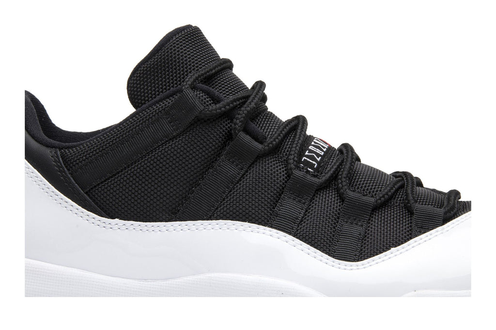 Air Jordan 11 Retro Low Tuxedo 528895-110