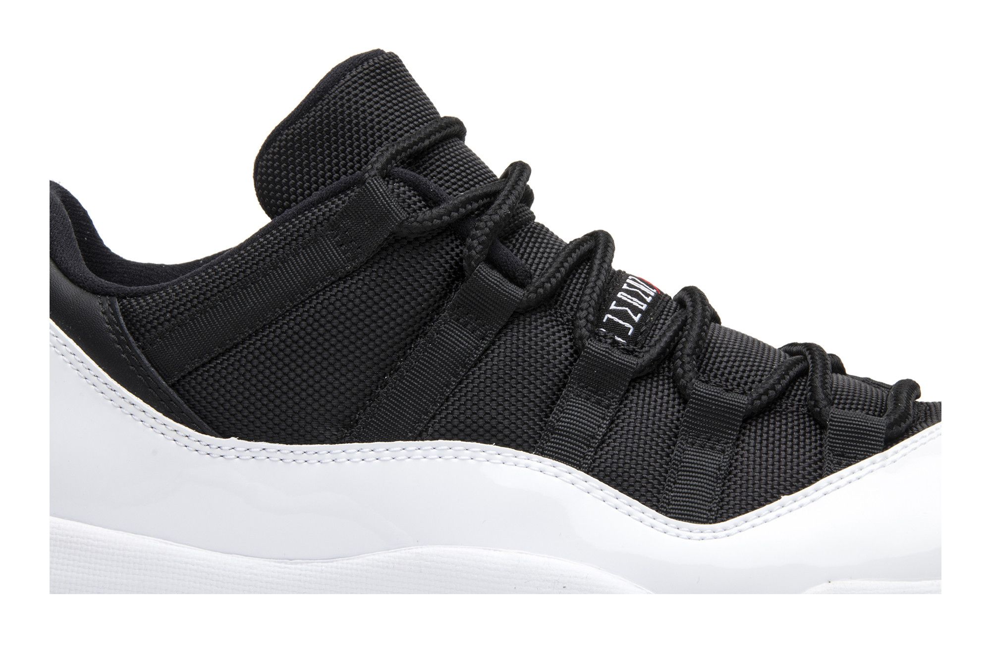 Air Jordan 11 Retro Low Tuxedo 528895-110