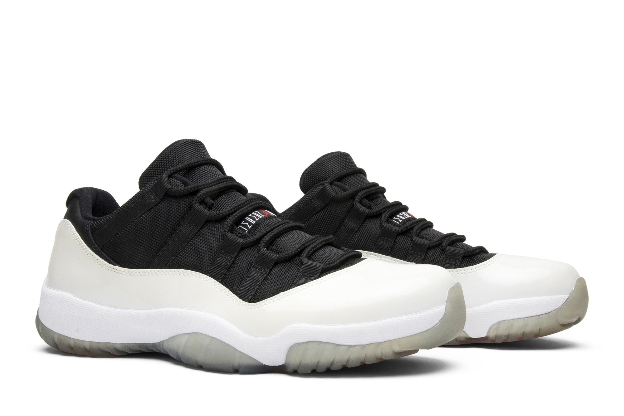 Air Jordan 11 Retro Low Tuxedo 528895-110