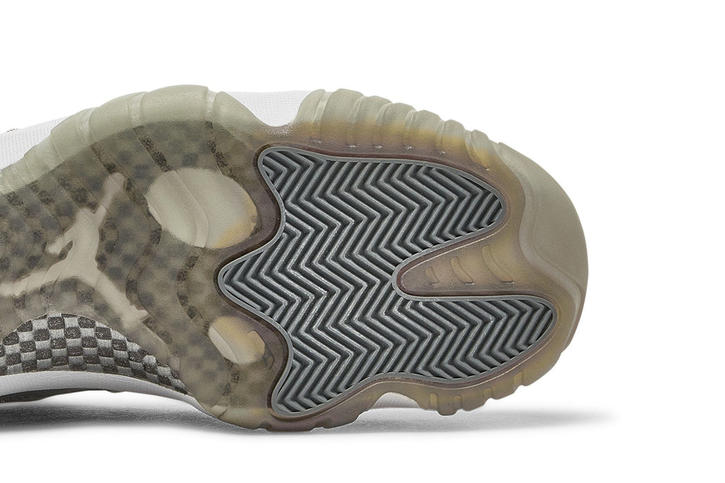 Air Jordan 11 Retro Cool Grey (2010) - 378037-001
