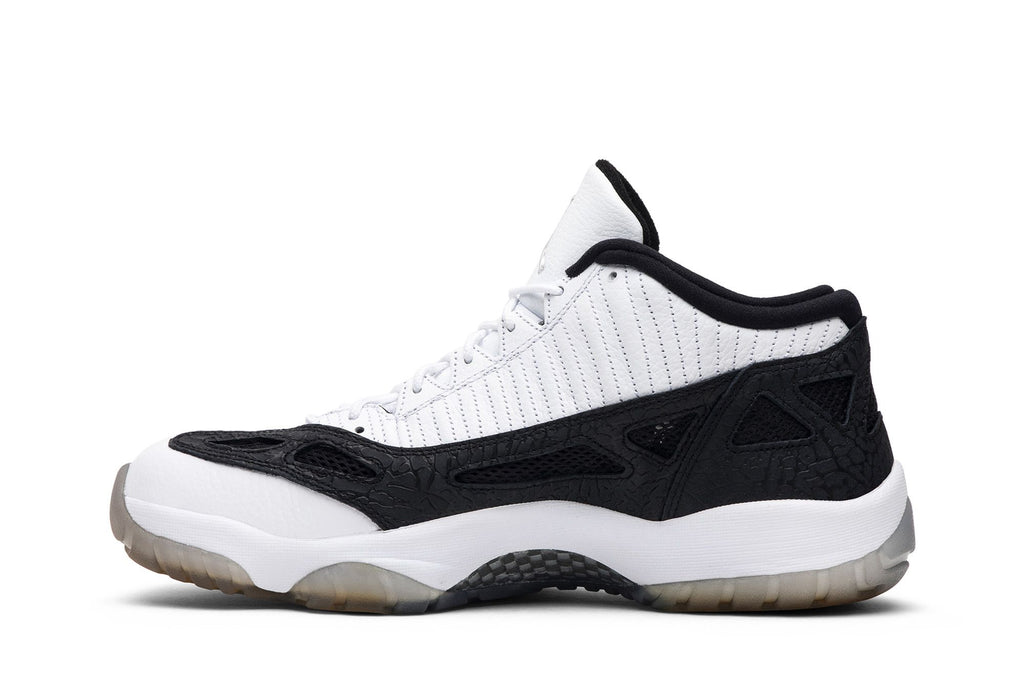 Jordan 11 Retro Low IE White/Black 2011
