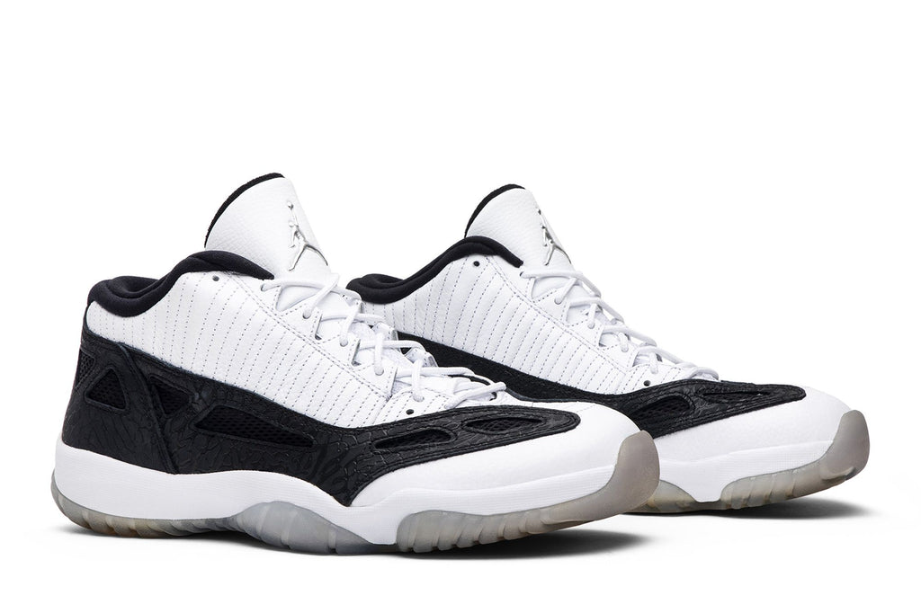 Jordan 11 Retro Low IE White/Black 2011