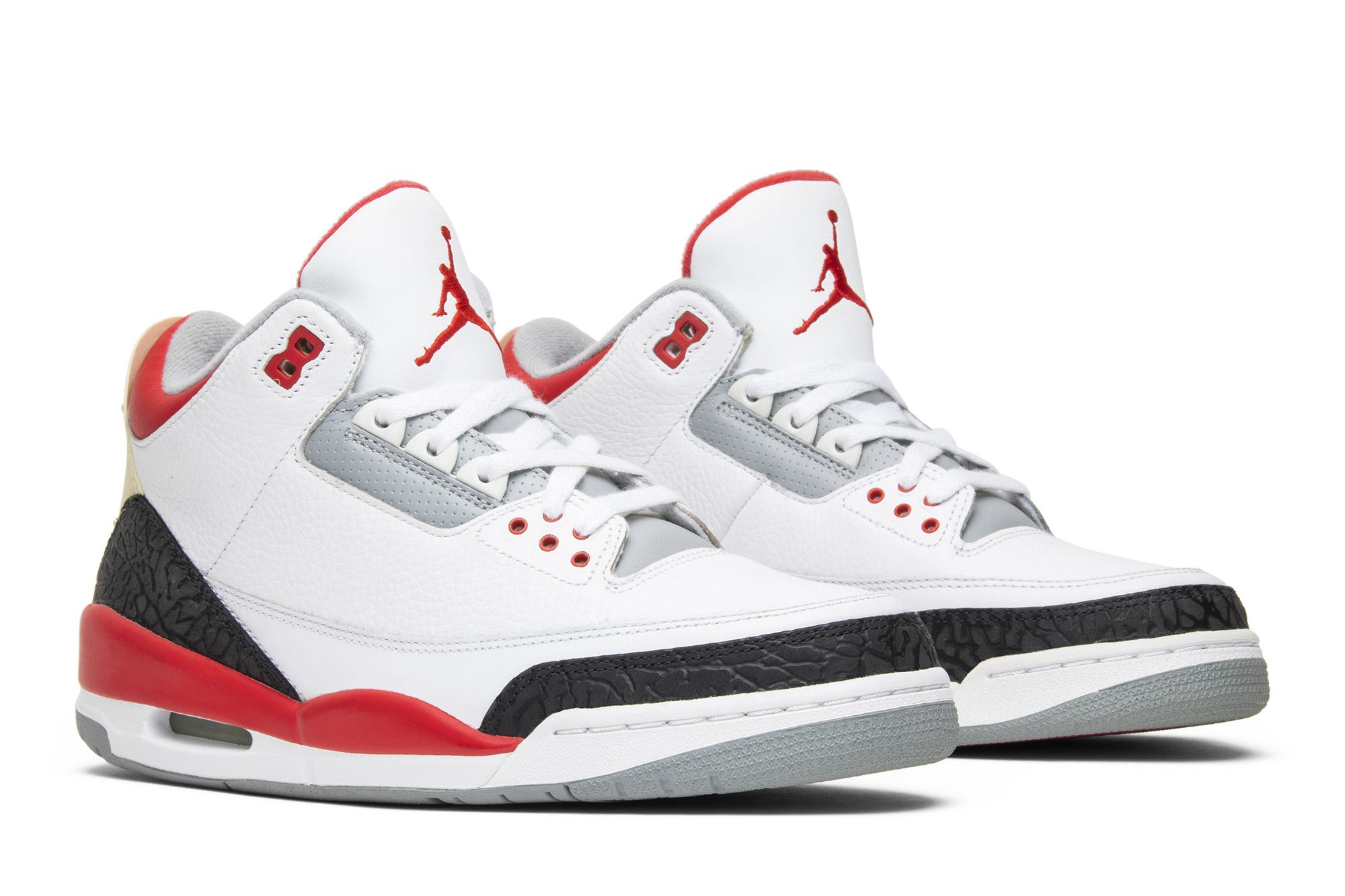 Air Jordan 3 Retro Fire Red (2007) - 136064-161 - Men's Lifestyle Sneaker