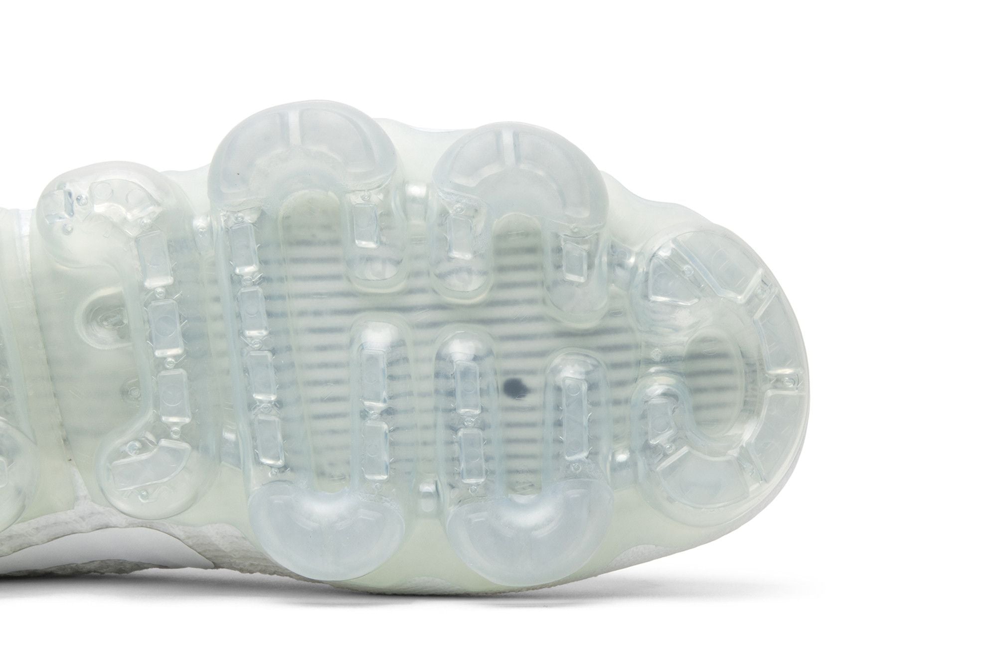 Nike Air VaporMax Triple White Women’s Sneakers – 849557-100