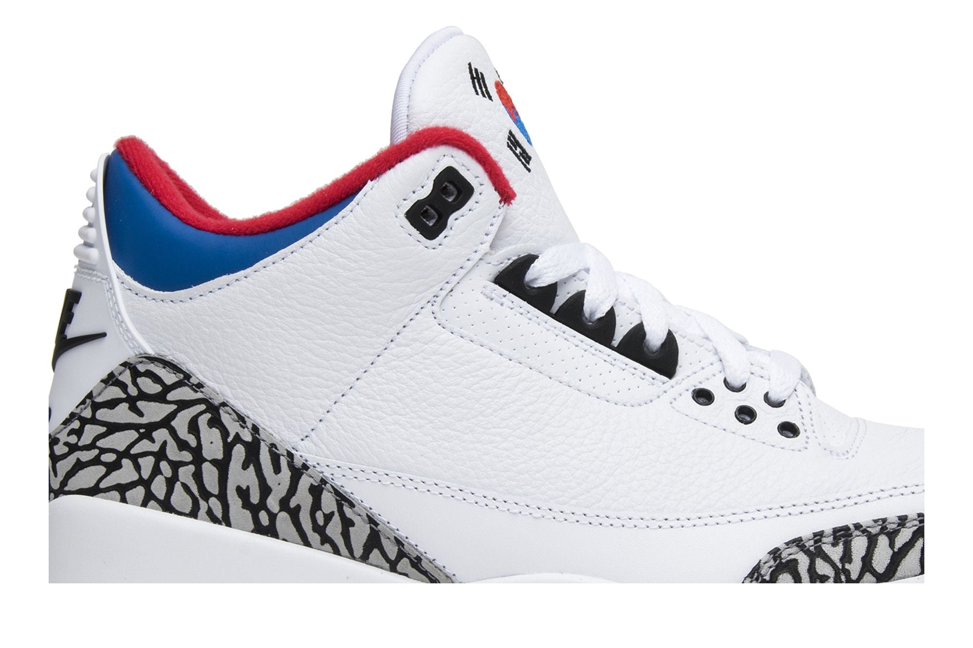 Air Jordan 3 Retro Seoul AV8370-100