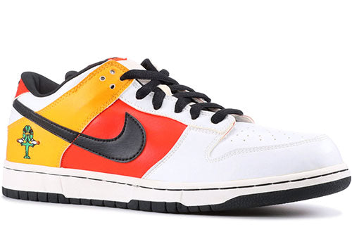 Nike SB Dunk Low Raygun Orange Flash/Black-White Sneakers – 304292-802