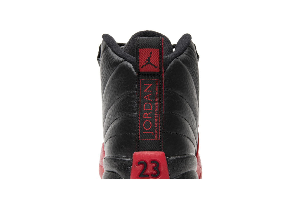 Air Jordan 12 Retro BG Flu Game (2016 edition) (Grade-School-Boy) 153265-002