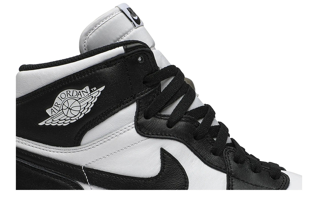 Air Jordan 1 Retro High OG 'Black White' 2014 555088-010