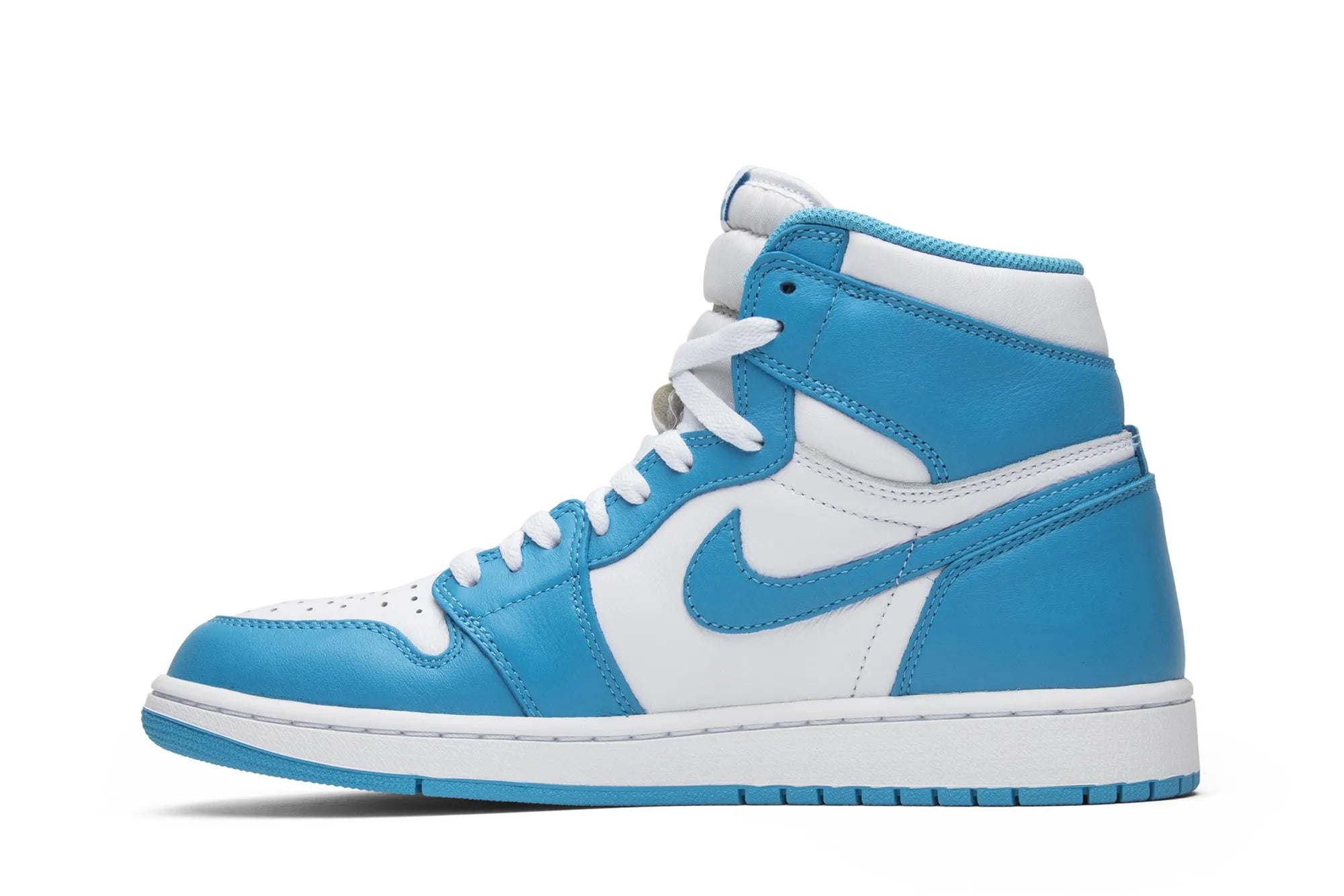 Air Jordan 1 Retro High OG 'UNC' 555088-117