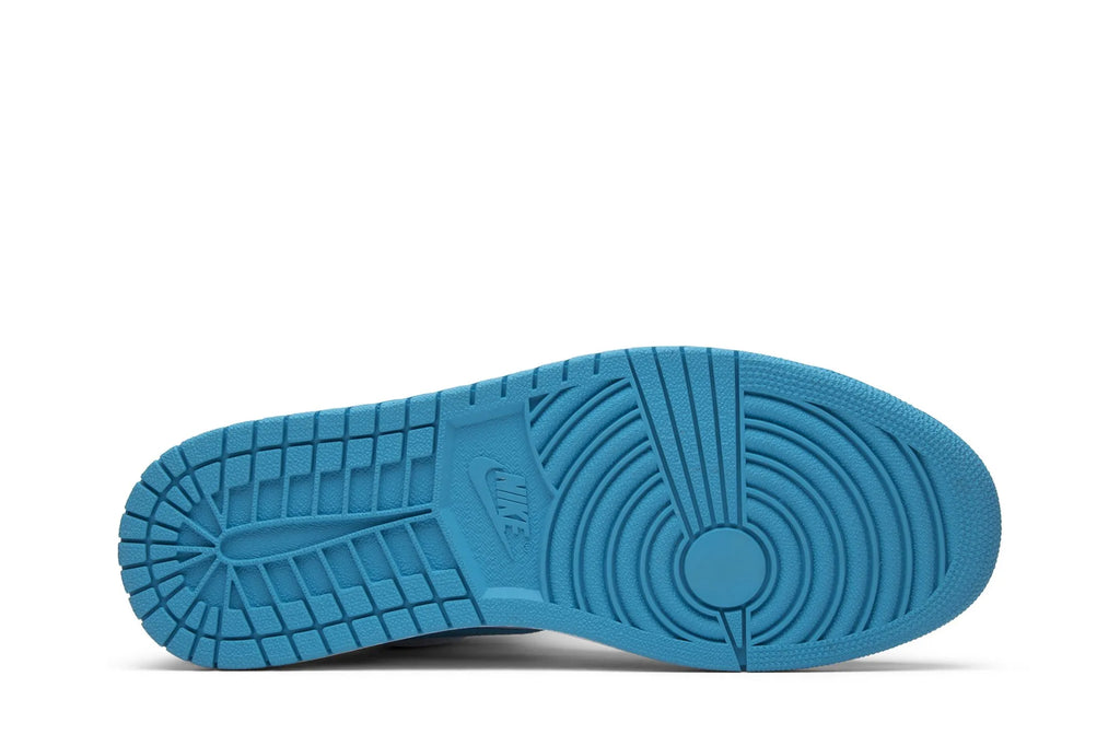 Air Jordan 1 Retro High OG 'UNC' 555088-117