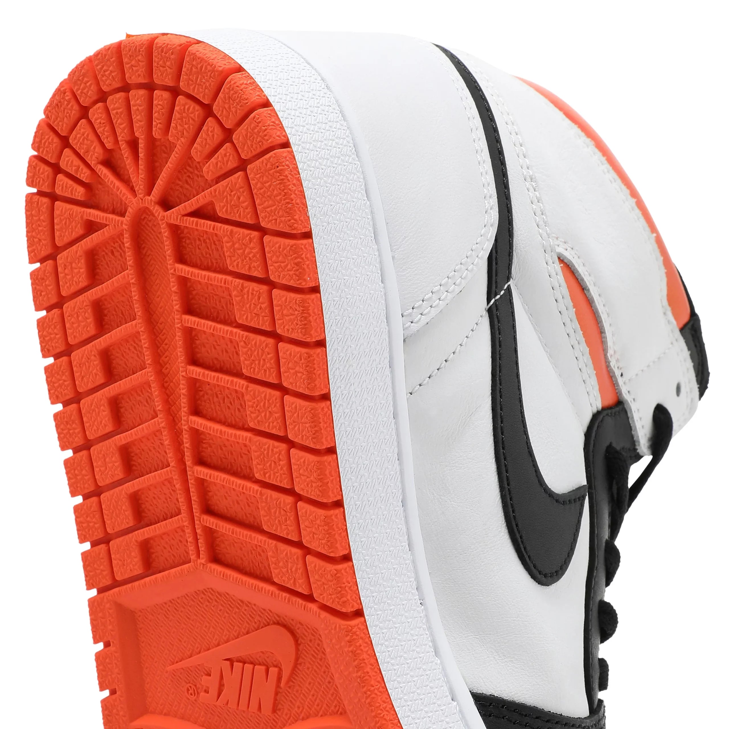 Air Jordan 1 Retro High OG 'Electro Orange' 555088-180