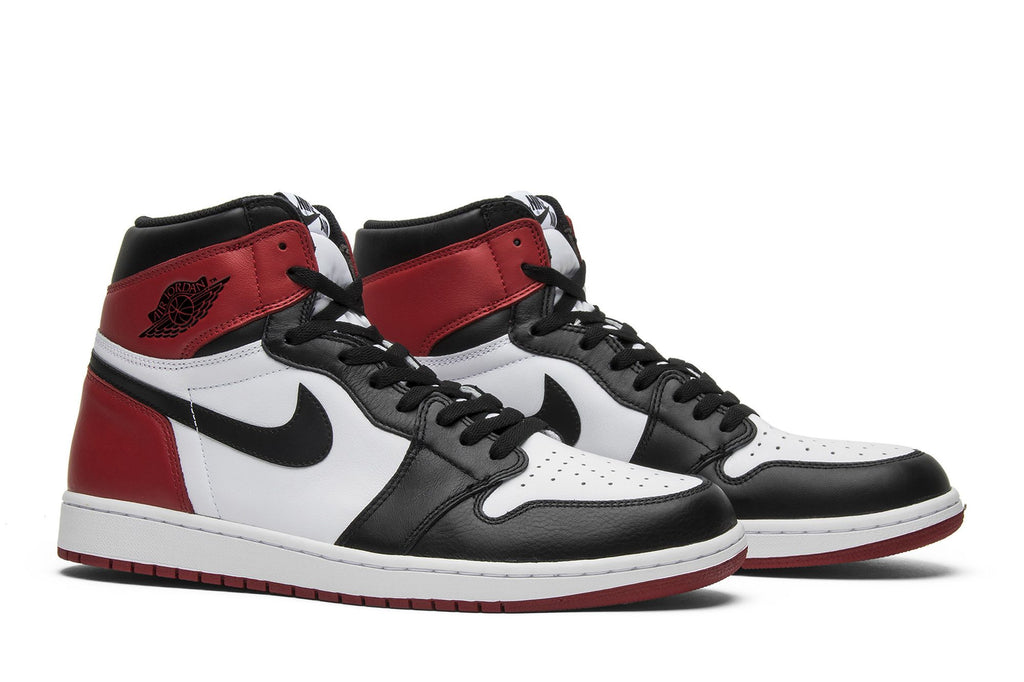 Air Jordan 1 Retro High OG Black Toe (2016 edition) 555088-125