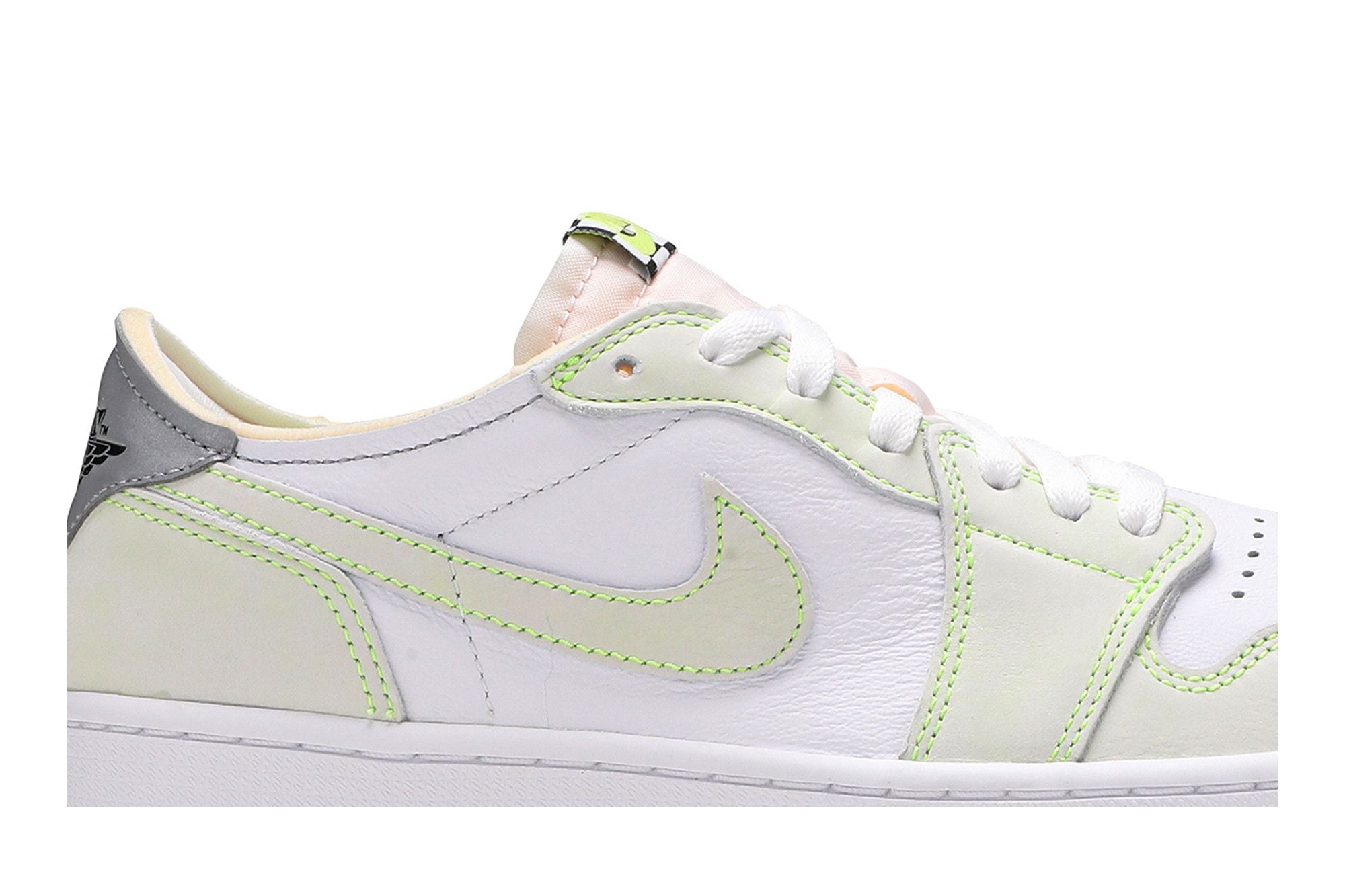 Air Jordan 1 Low OG Ghost Green DM7837-103