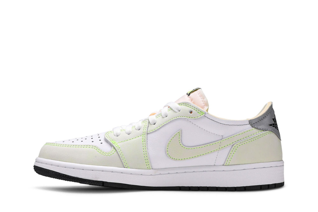 Air Jordan 1 Low OG Ghost Green DM7837-103