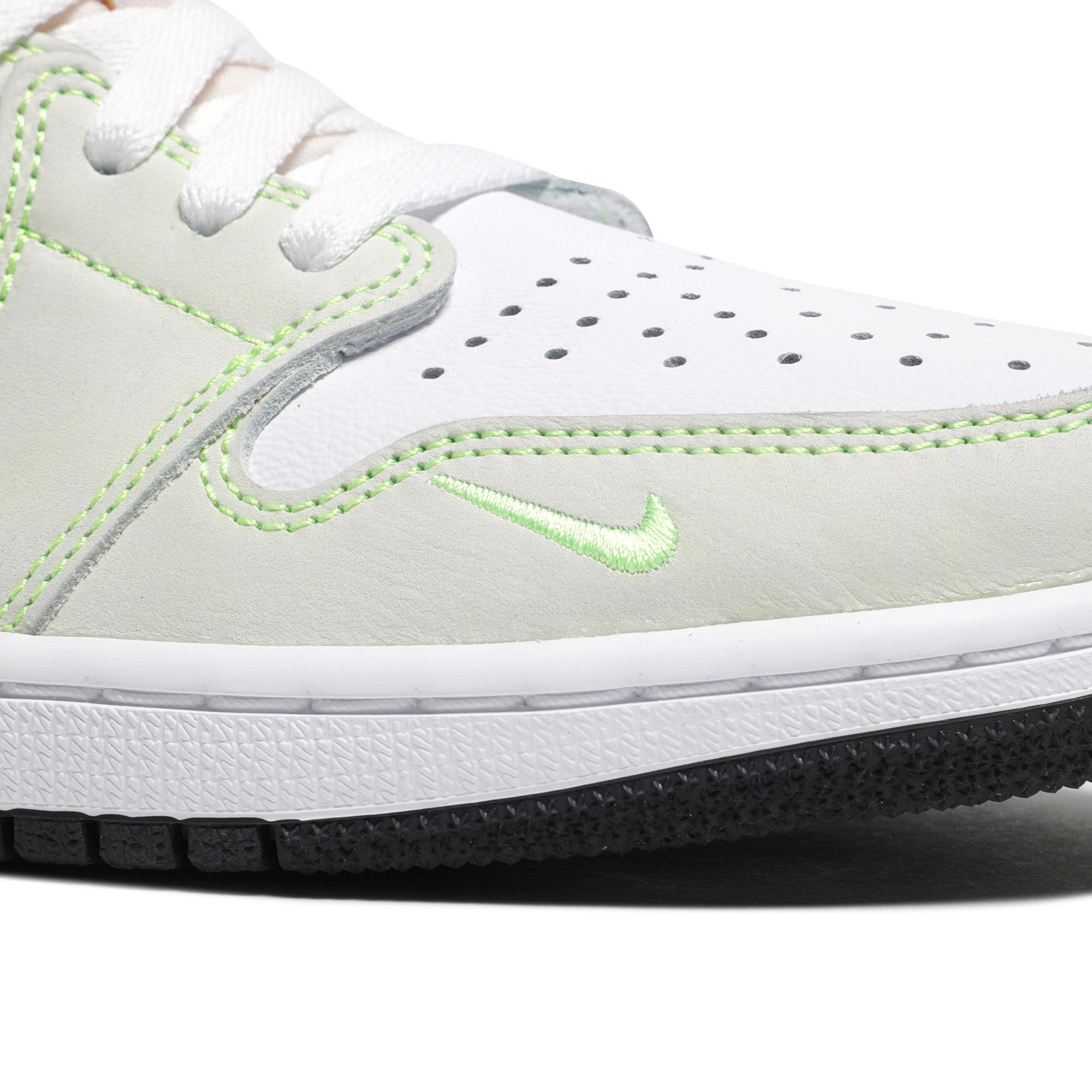Air Jordan 1 Low OG Ghost Green DM7837-103