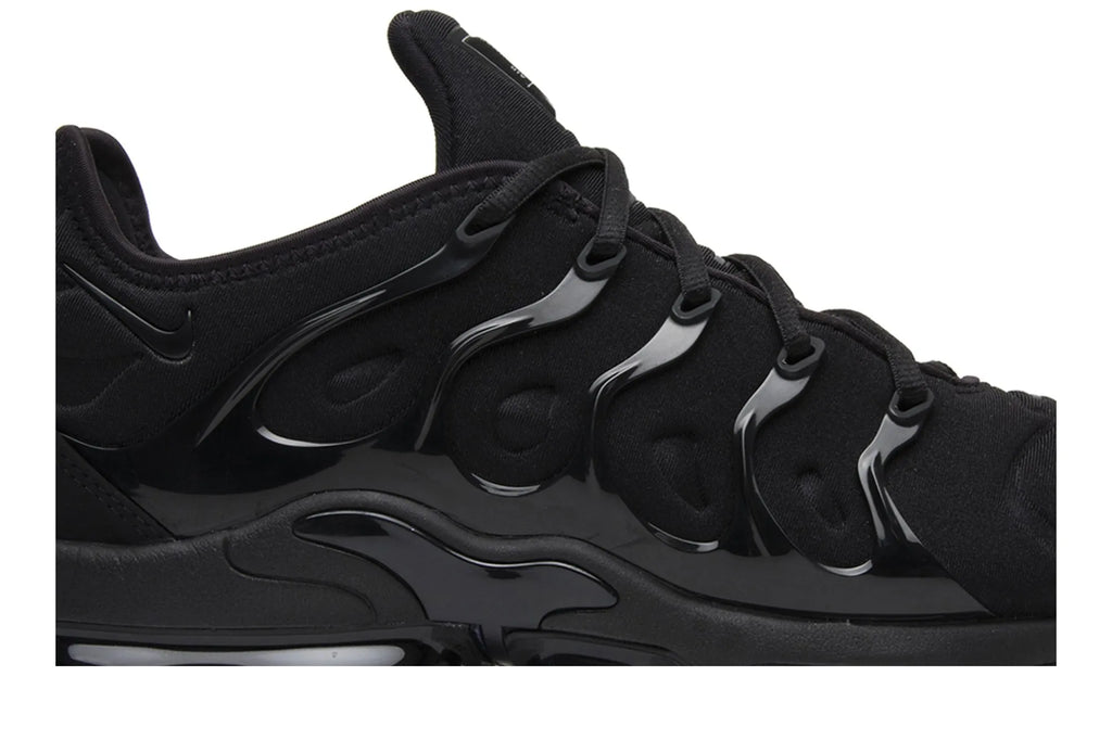 Air VaporMax Plus 'Triple Black' 924453-004