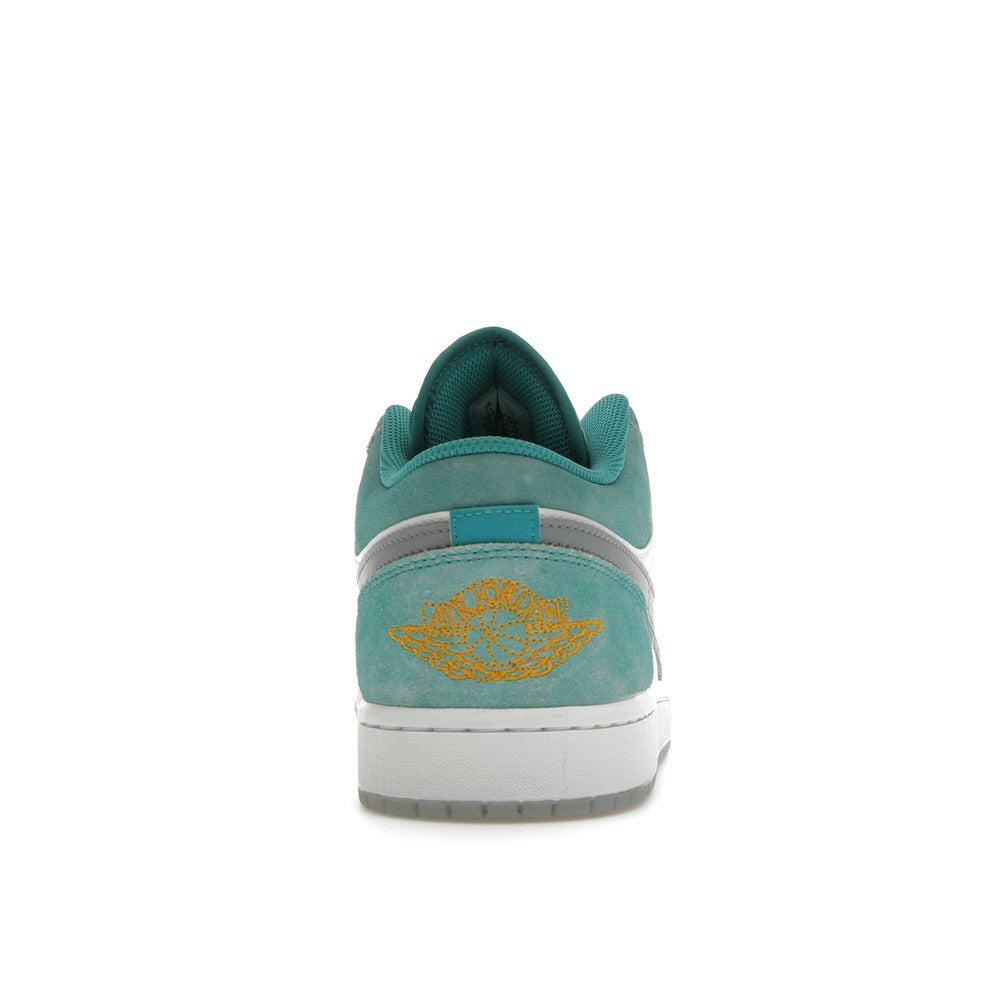 Air Jordan 1 Low New Emerald DN3705-301