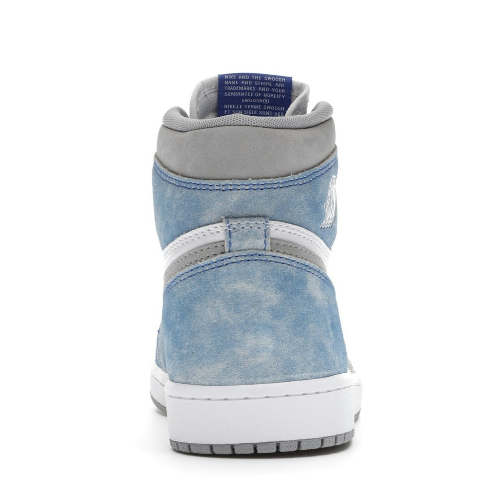 Air Jordan 1 Retro High OG Hyper Royal 555088-402
