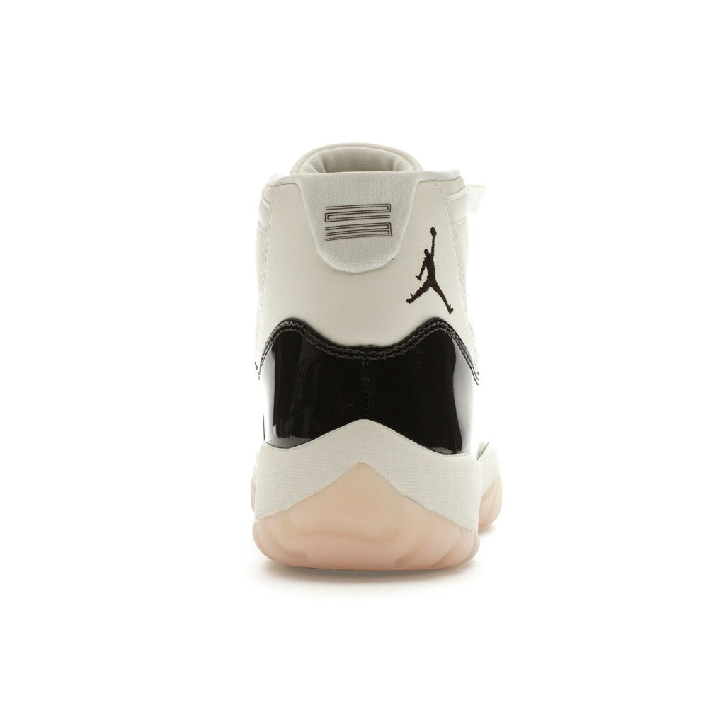 Air Jordan 11 Retro Neapolitan (Women Exclusive) AR0715-101