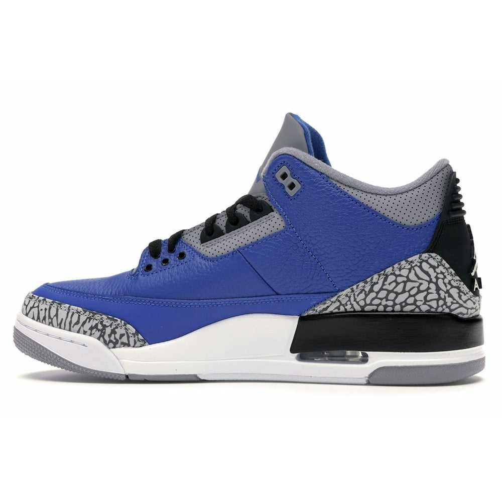 Air Jordan 3 Retro Varsity Royal CT8532-400