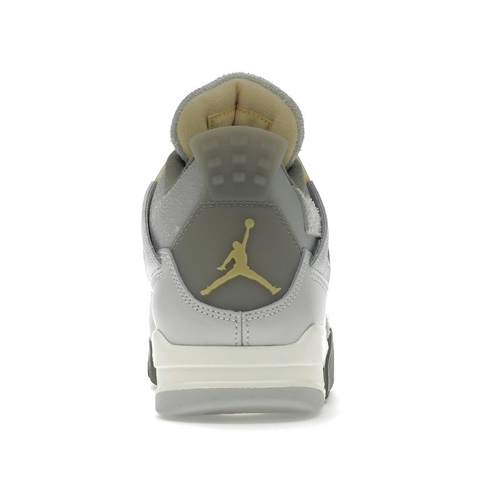 Air Jordan 4 Retro SE Craft Photon Dust DV3742-021