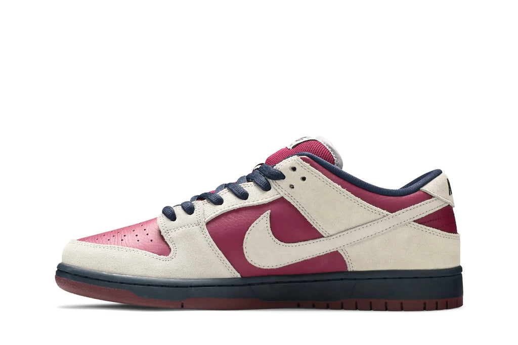 Dunk Low SB 'True Berry' BQ6817-001