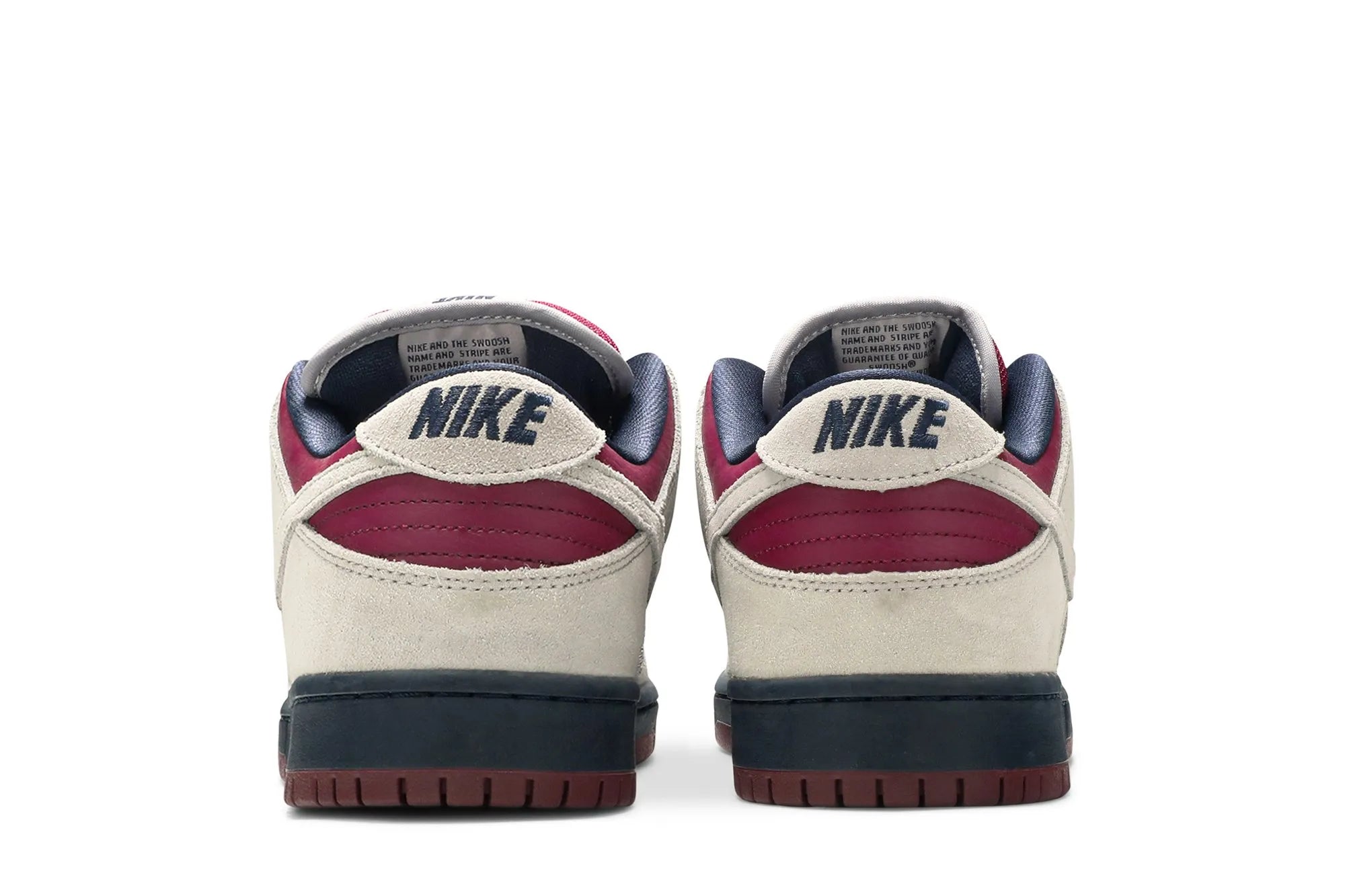 Dunk Low SB 'True Berry' BQ6817-001
