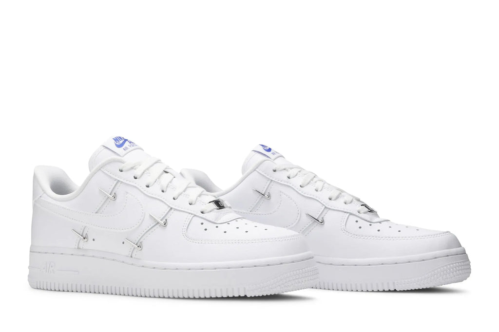 Wmns Air Force 1 '07 LX Sisterhood White/Silver CT1990-100