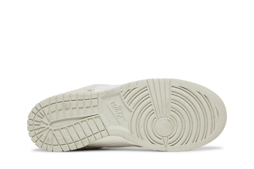 Wmns Dunk Low Disrupt 2 'Pale Ivory' DH4402-101