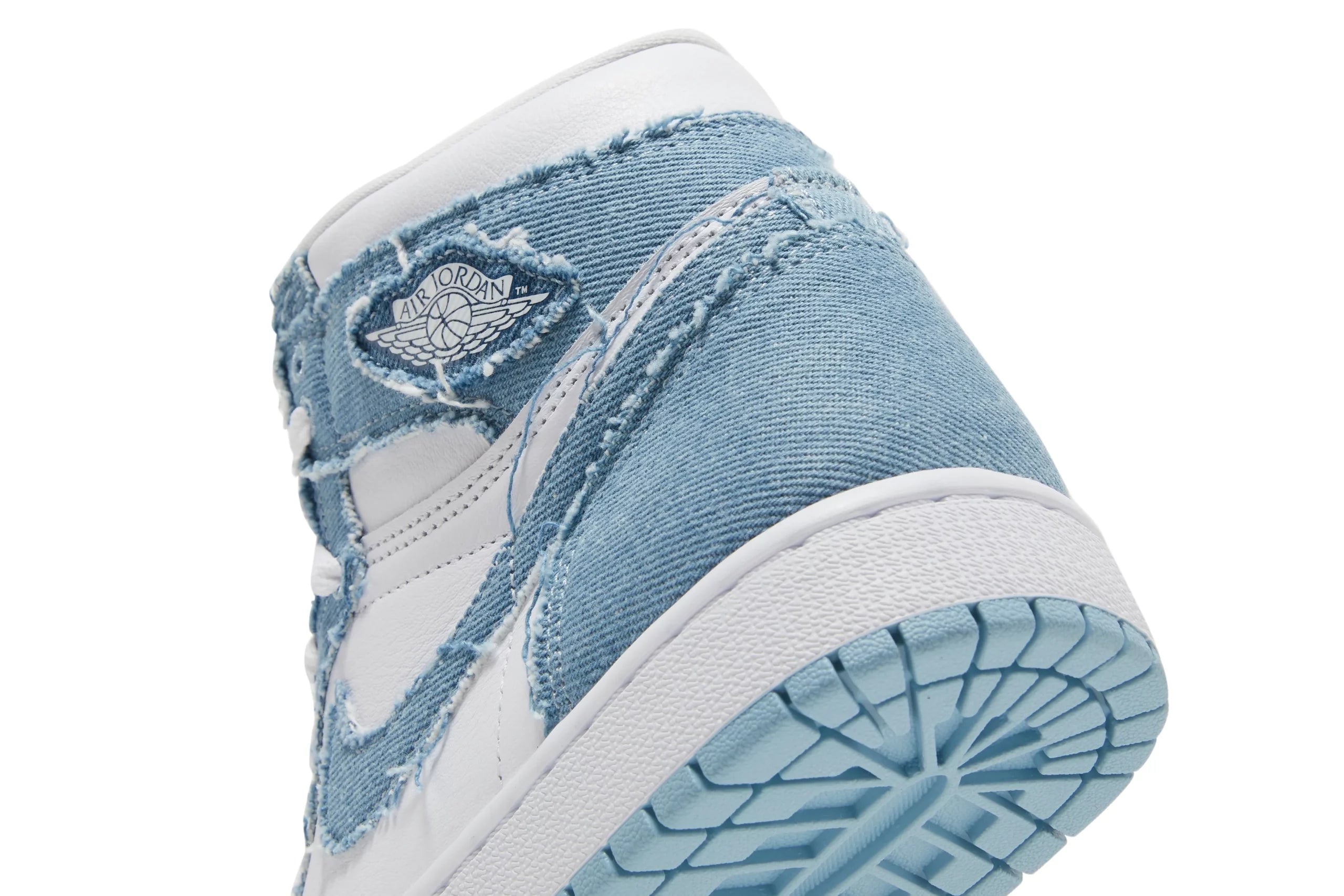 Wmns Air Jordan 1 Retro High OG 'Denim' DM9036-104