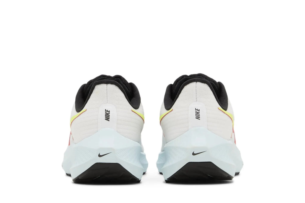 Wmns Air Zoom Pegasus 39 'White Crimson Volt' DX3350-100