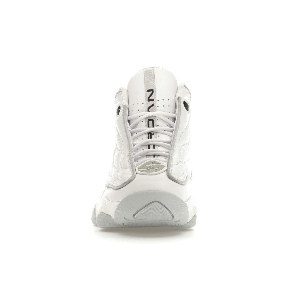 Jordan Pro Strong White Metallic Platinum DC8418-103