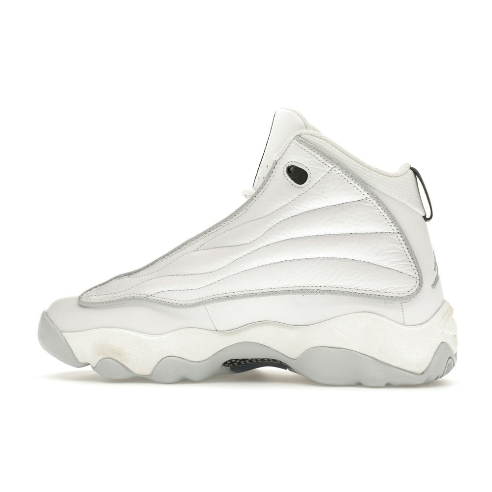 Jordan Pro Strong White Metallic Platinum DC8418-103