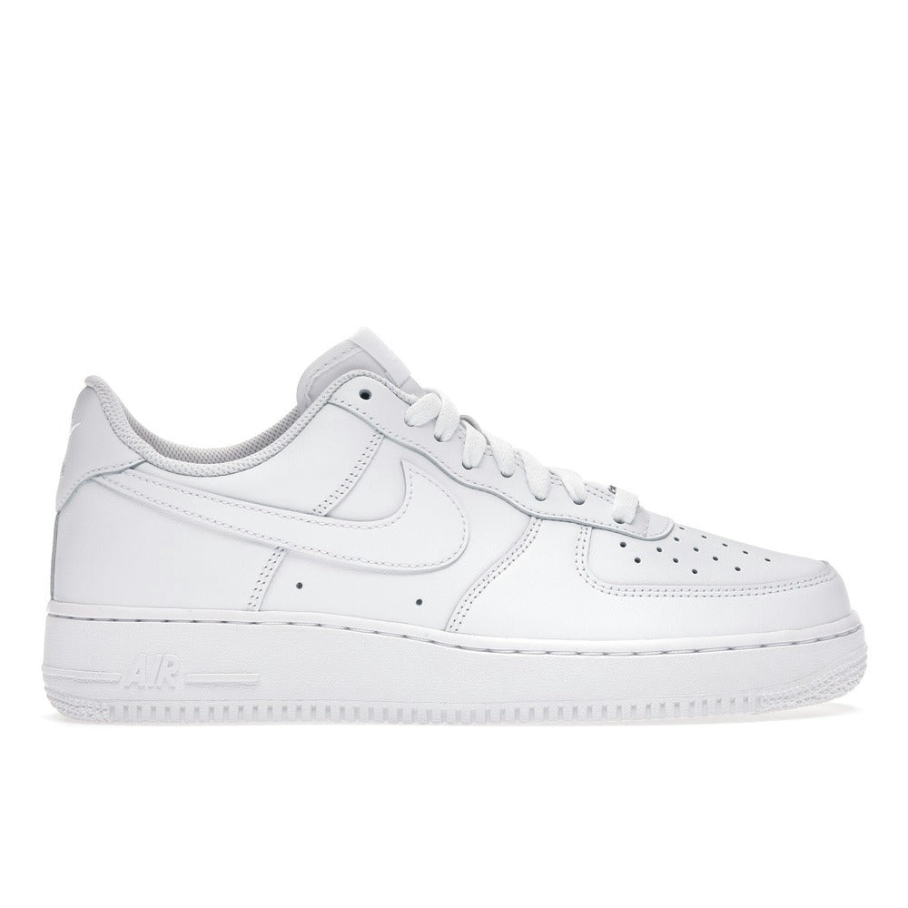 Nike Air Force 1 07 Triple White CW2288-111