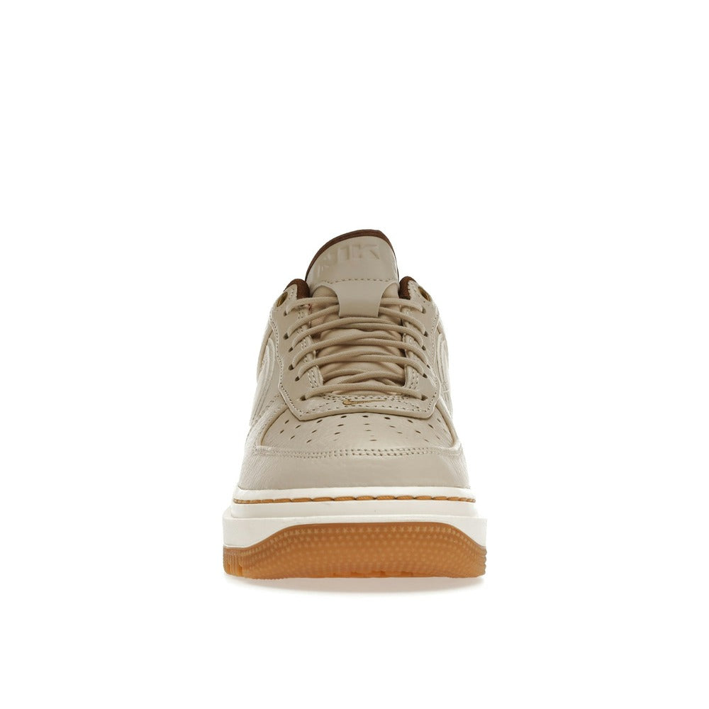 Nike Air Force 1 Luxe Pecan DB4109-200