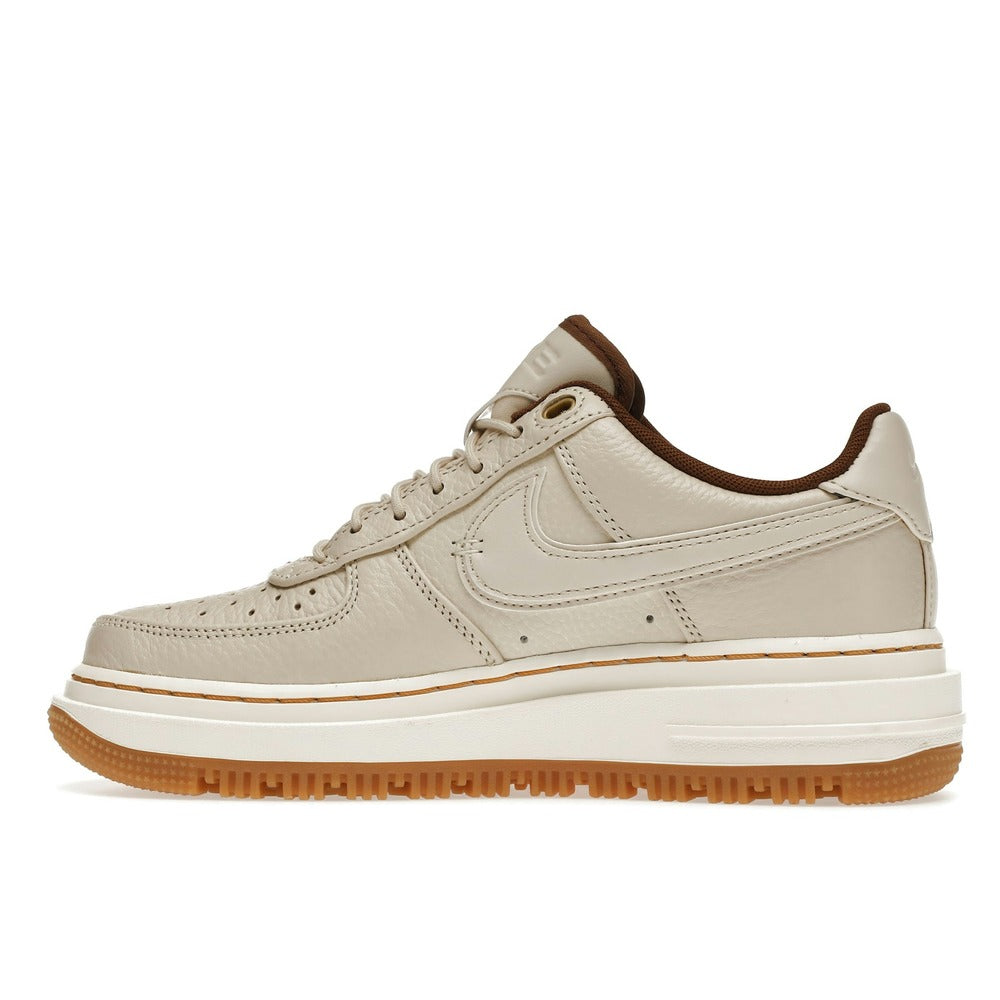 Nike Air Force 1 Luxe Pecan DB4109-200