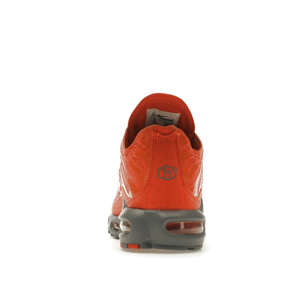 Nike Air Max Plus Deconstructed Total Orange CD0882-800