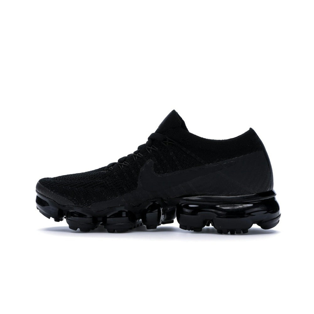 Nike Air VaporMax Triple Black 2.0 (Women Exclusive) 849557-011
